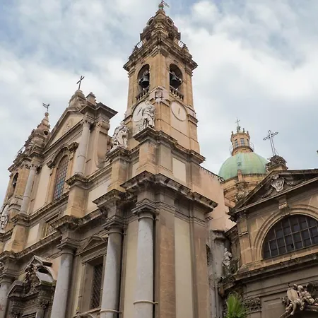 Casa Salinas Centro Storico شقة